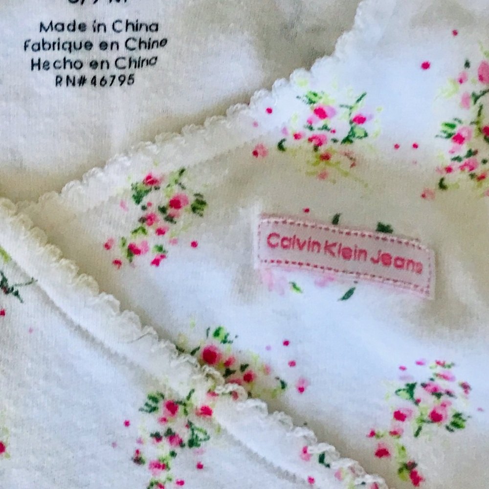 Calvin Klein Jeans Girls’ Two-Piece Outfit- 6-9 Months - Picture 6 of 10